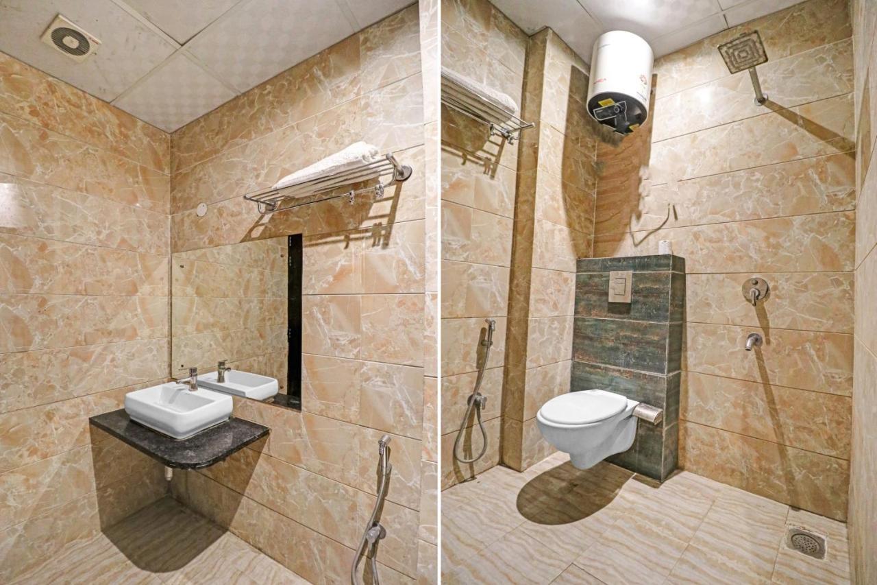 Oyo 23368 Boutique Hotel Paragon Ню Делхи Екстериор снимка