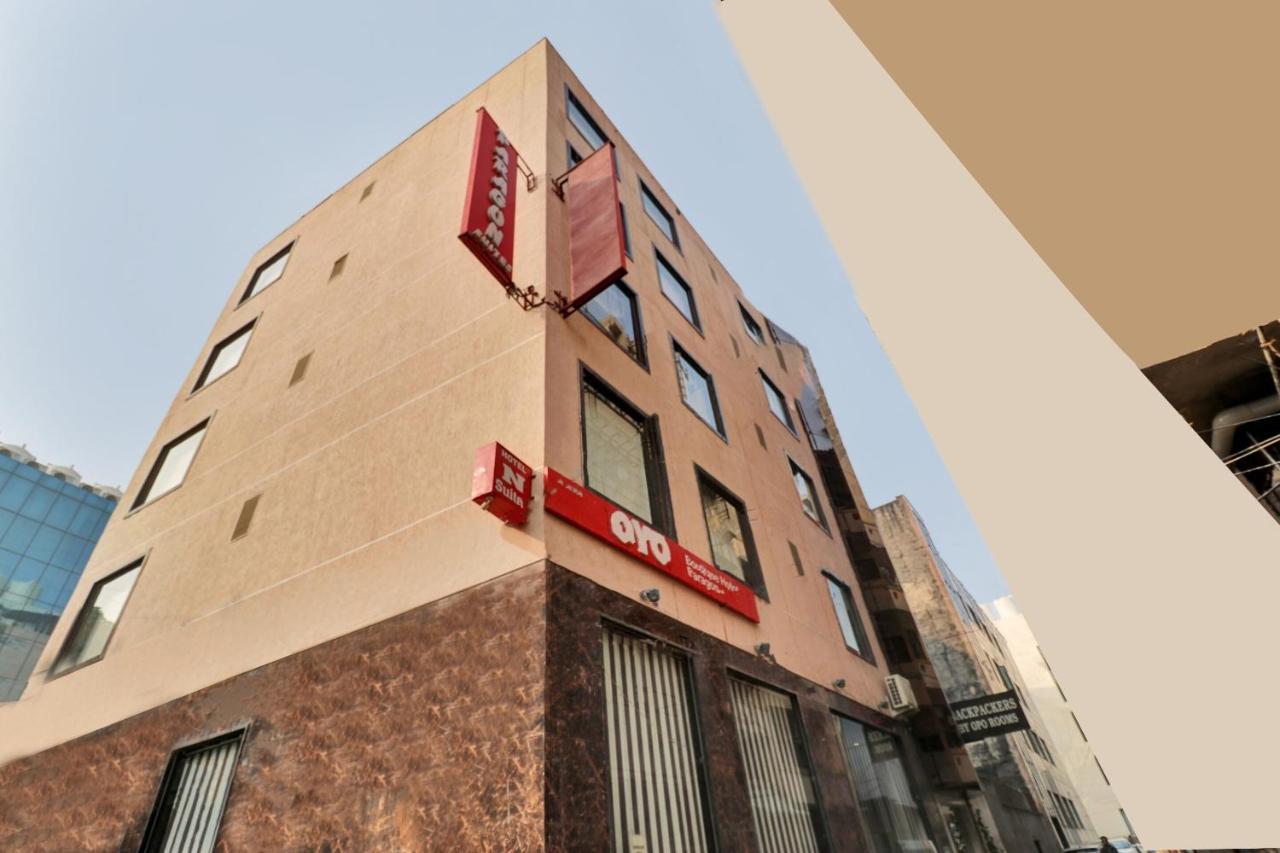 Oyo 23368 Boutique Hotel Paragon Ню Делхи Екстериор снимка